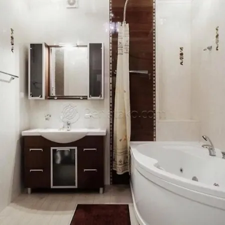 аркадія веліка 3х-кімнатна в центрі жк пальміра Apartment *